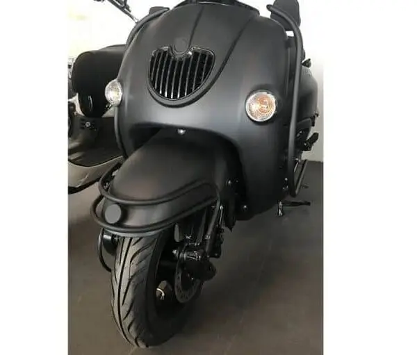 Sierbeugel spatbordbeugel Bumper Mat Zwart Retro scooter AGM, BTC, La Souris, Fosti, Senzo, Znen