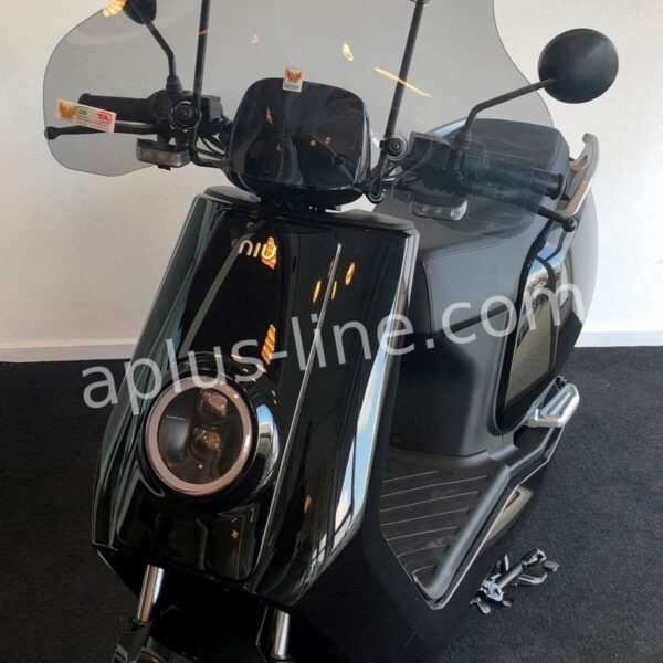 PARE-BRISE ISOTTA ADAPTÉ À NIU N1 FUMÉE HAUTE