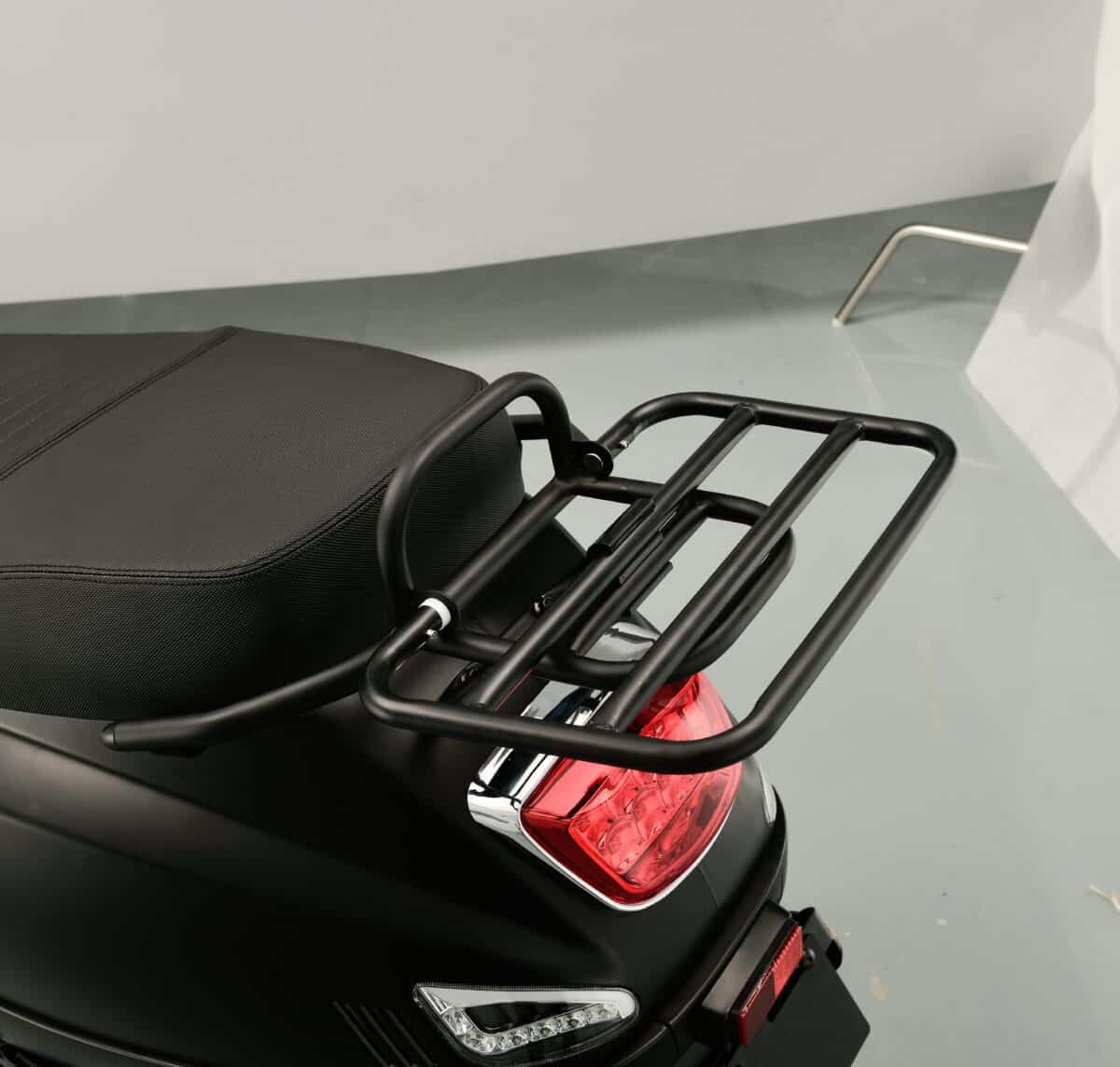 IVA Lux Electric 2.0 BOSCH Electric Scooter - Image 5