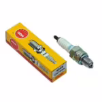 AGM, BTC, GTS, IVA, La Souris, Senzo Spark plug CR7HSA